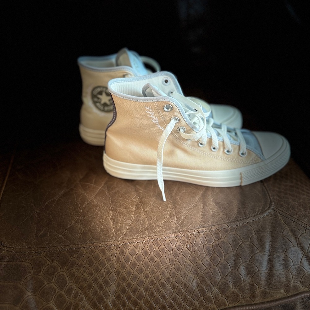 Custom Converse All Star Chuck Taylor Size 9 Womens - Picture 3 of 8